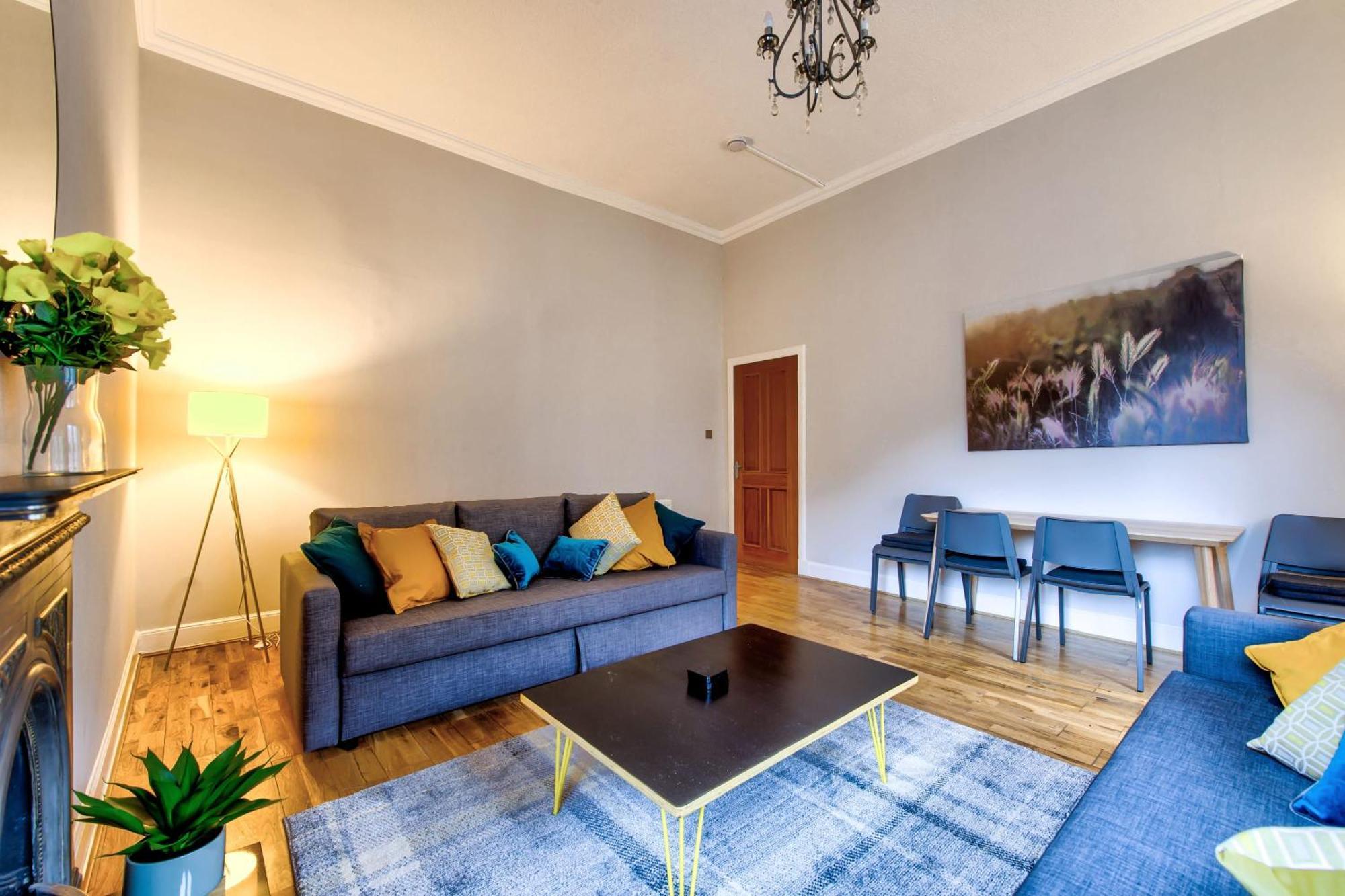 Stylish & Spacious 3 Bedroom Apt In Finnieston, West End Glasgow Bagian luar foto